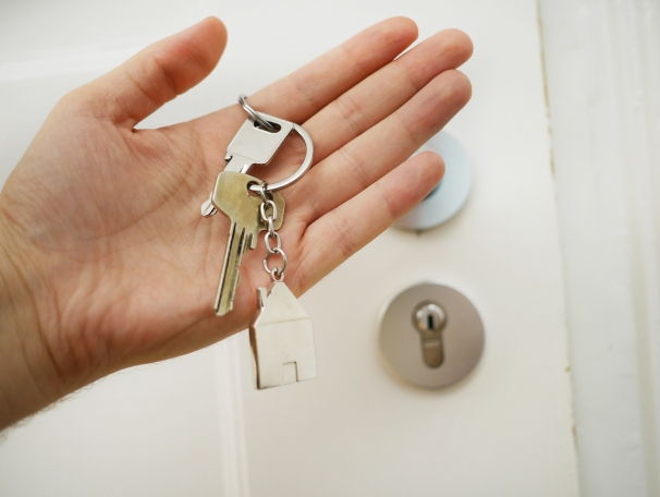 https://DeweyWhitton.StopRentingStartOwning.com
